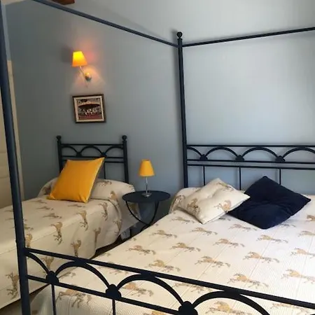 La Maison Des Roses 別荘